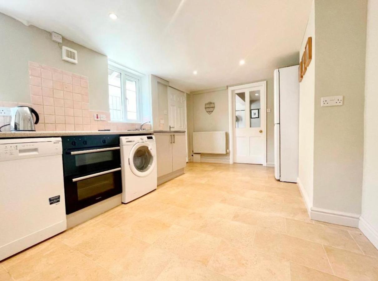 Cheltenham Central Apartment, Parking, Close Bars & Restaurants Exterior foto